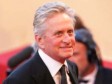 Hollywoodski glumac Michael Douglas liječi se od raka na grlu