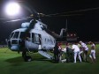 U Mostaru usred fudbalske utakmice sletio hrvatski helikopter