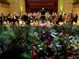 Kraljevski orkestar svirao 45 minuta dvorani punoj cvijeća