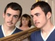 Izbacili ga iz škole zbog brkova 