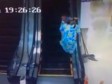 Video: Uzbekistanci se kotrljali po pokretnim stepenicama