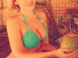 Kelly Brooke objavila seksi sliku u kupaćem kostimu