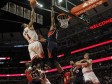 Video: Chicago se vratio nakon -19, Bryant i Bynum briljirali u slavlju Lakersa