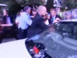 Video: Protestanti opkolili australsku premijerku