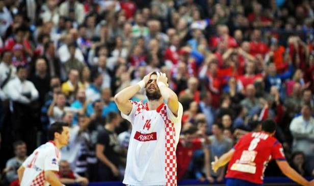 izgubili u polufinalu