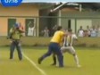 Video: Brutalan napad na sudiju  