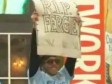 Video: Tevez sramotno slavio s transparentom ''R.I.P. Fergie''