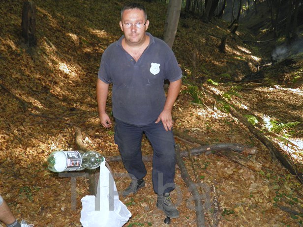 vatrogasac-dino-poljic2 Dino Poljić, vatrogasac Profesionalne vatrogasne jedinice Tuzla pored bombe