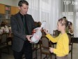Foto: I ove godine načelnik Imamović obradovao djecu paketićima