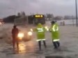 Video: Scena za pamćenje - ˝fantomski˝ auto pojavio se iz guste pjene