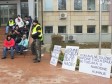 Foto/Taksisti započeli štrajk glađu ispred Općine Tuzla: ˝Otići ćemo samo na nosilima˝