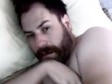 Video: Žena ga 15 dana zaredom budila šamarima