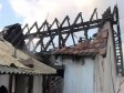 Izgorio na tavanu štale